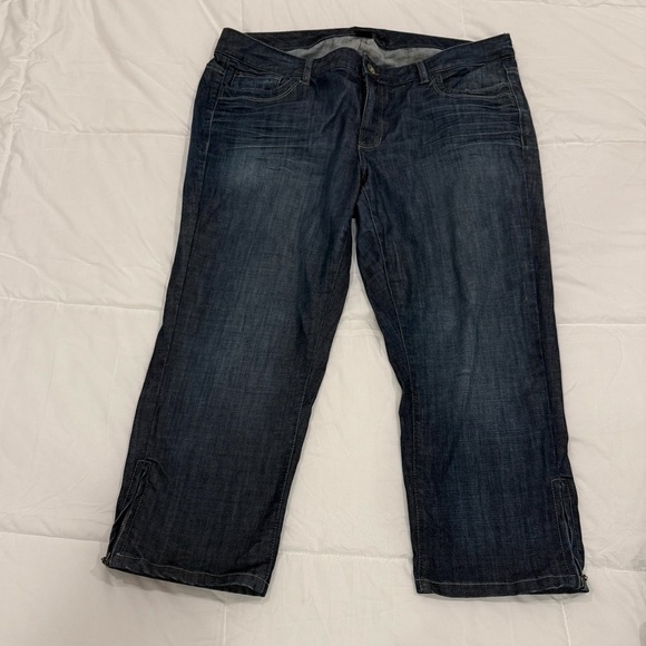 **Calvin Klein Jeans Women’s Size 18W – Dark Wash Denim** - Picture 1 of 6